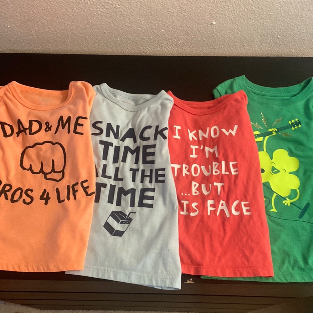 Graphic t-Shirts